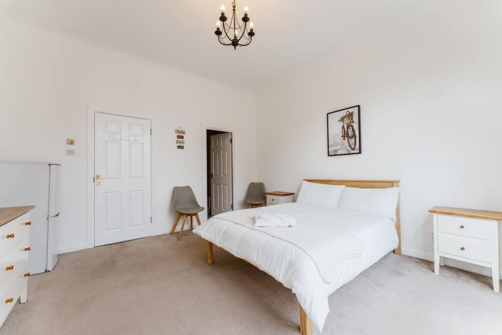 Spacious Ensuite Room Near Top Tourist Attractions London Exterior foto